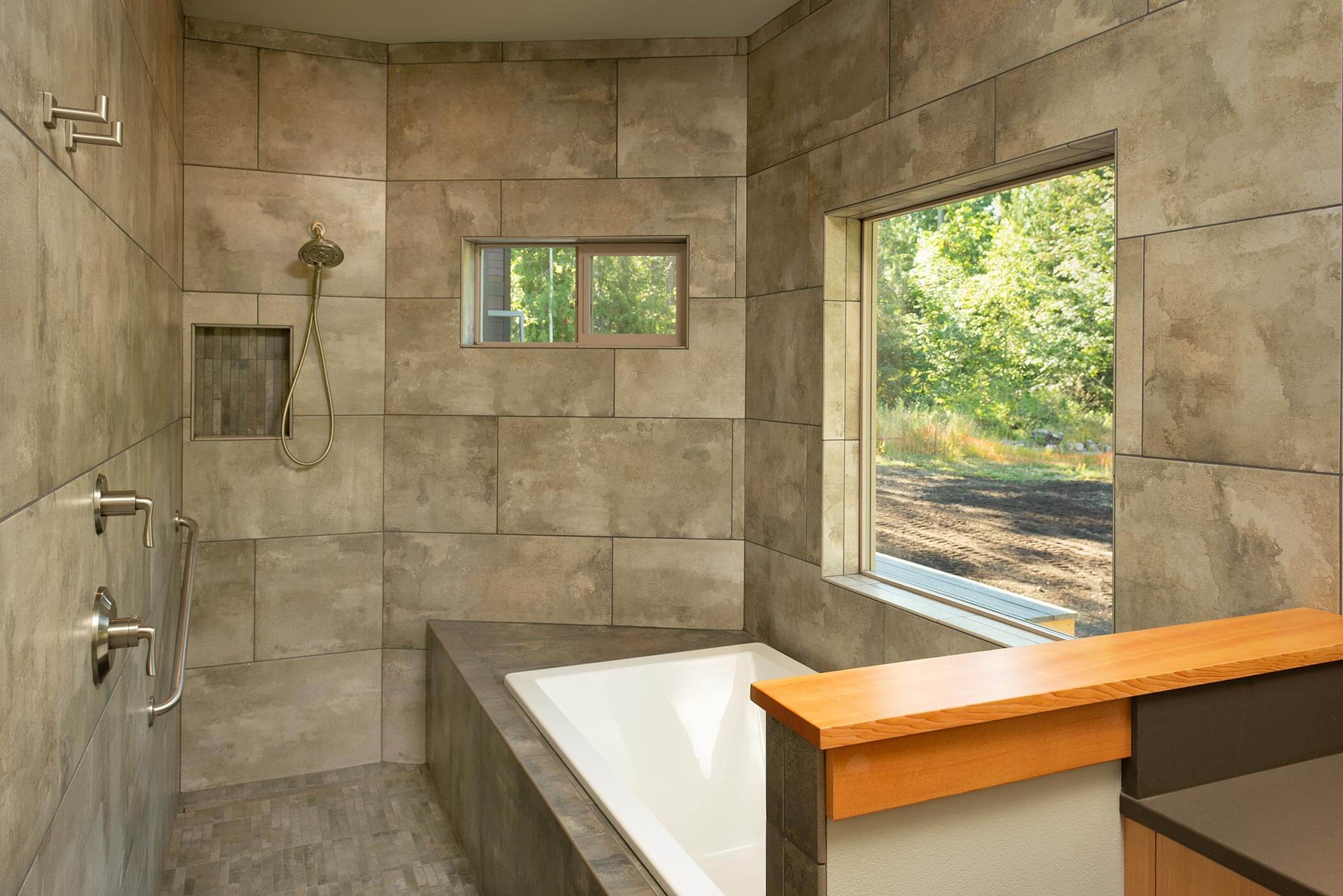 Master Bath - Porcelain Tile and Built-in Soaking Tub with Wood Accents